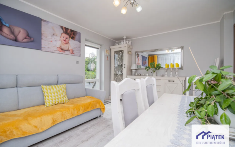 Dom jednorodzinny-trzy niezależne mieszkania-2